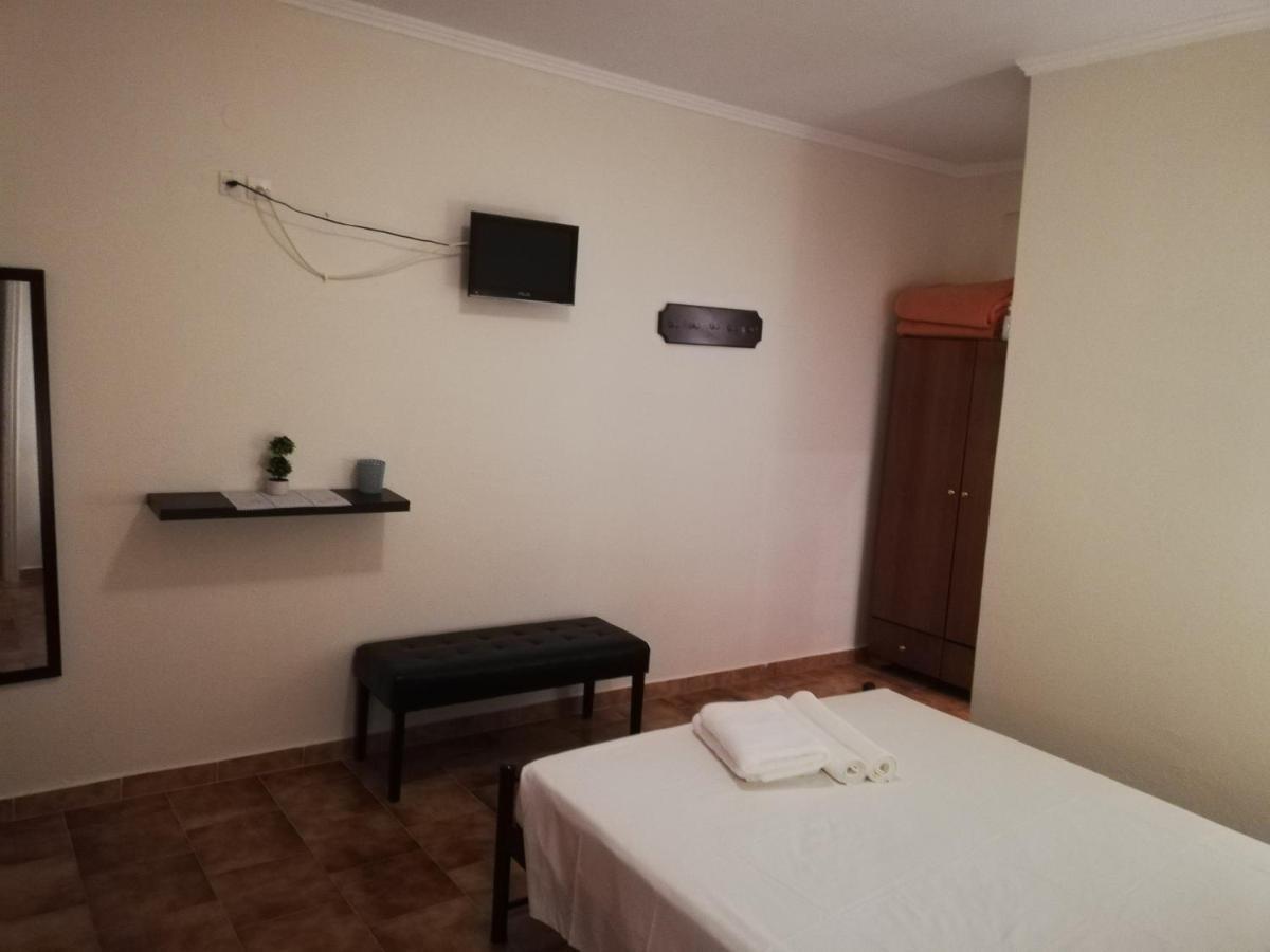 Anestis Studios Agios Georgios  Ngoại thất bức ảnh