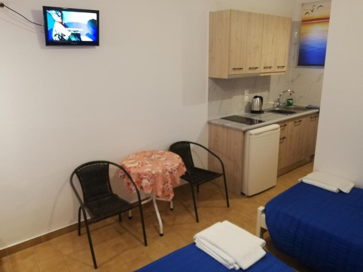 Anestis Studios Agios Georgios  Ngoại thất bức ảnh